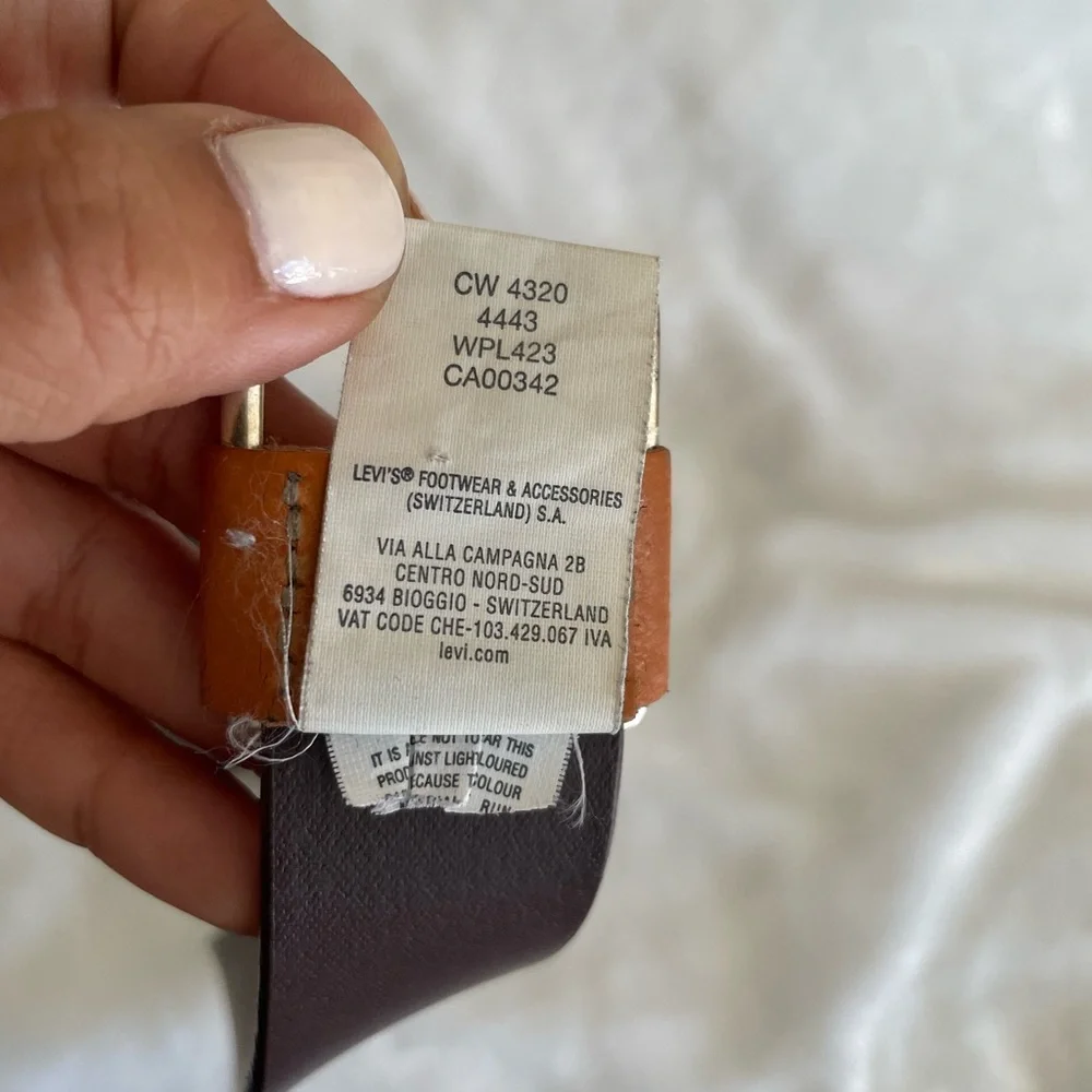 Mens Levi’s 100% Bovine Leather Belt